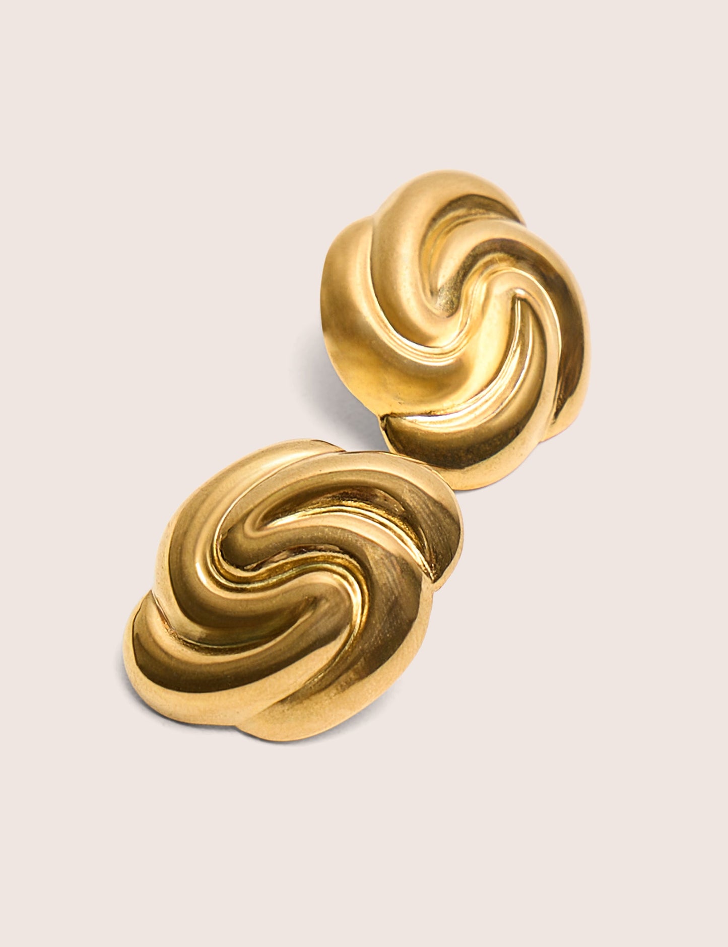 Swirl Detail Earrings Gold