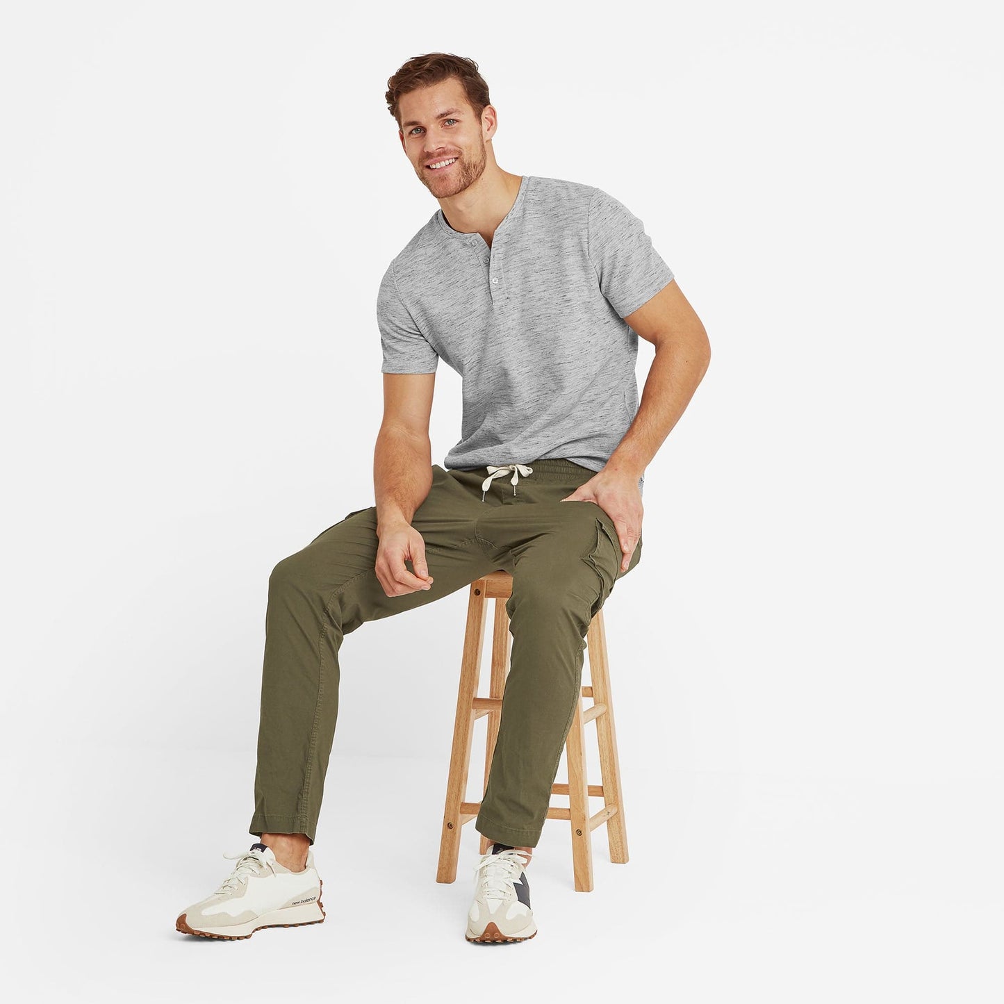 Silas Mens Cargo Trousers - Khaki