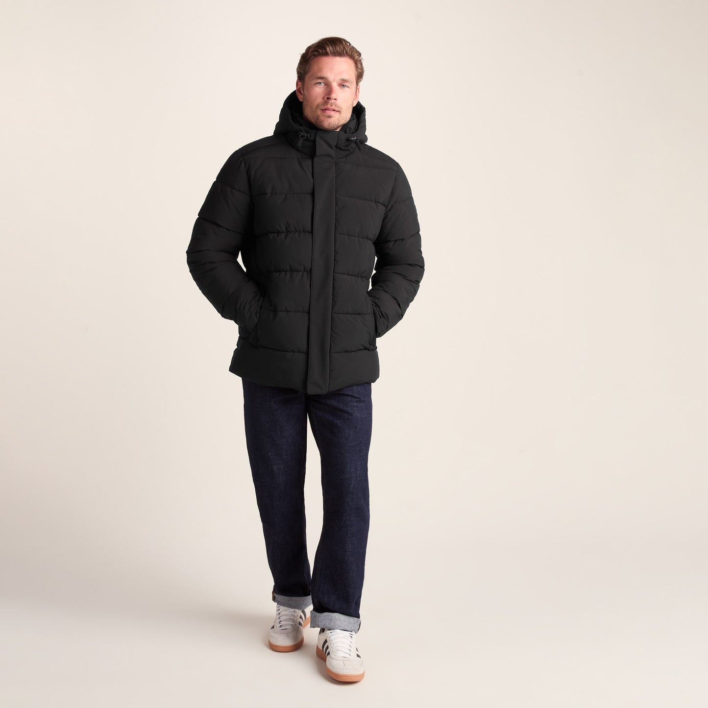 Tunnard Mens Short Shower Resistant Insulated Jacket - Black