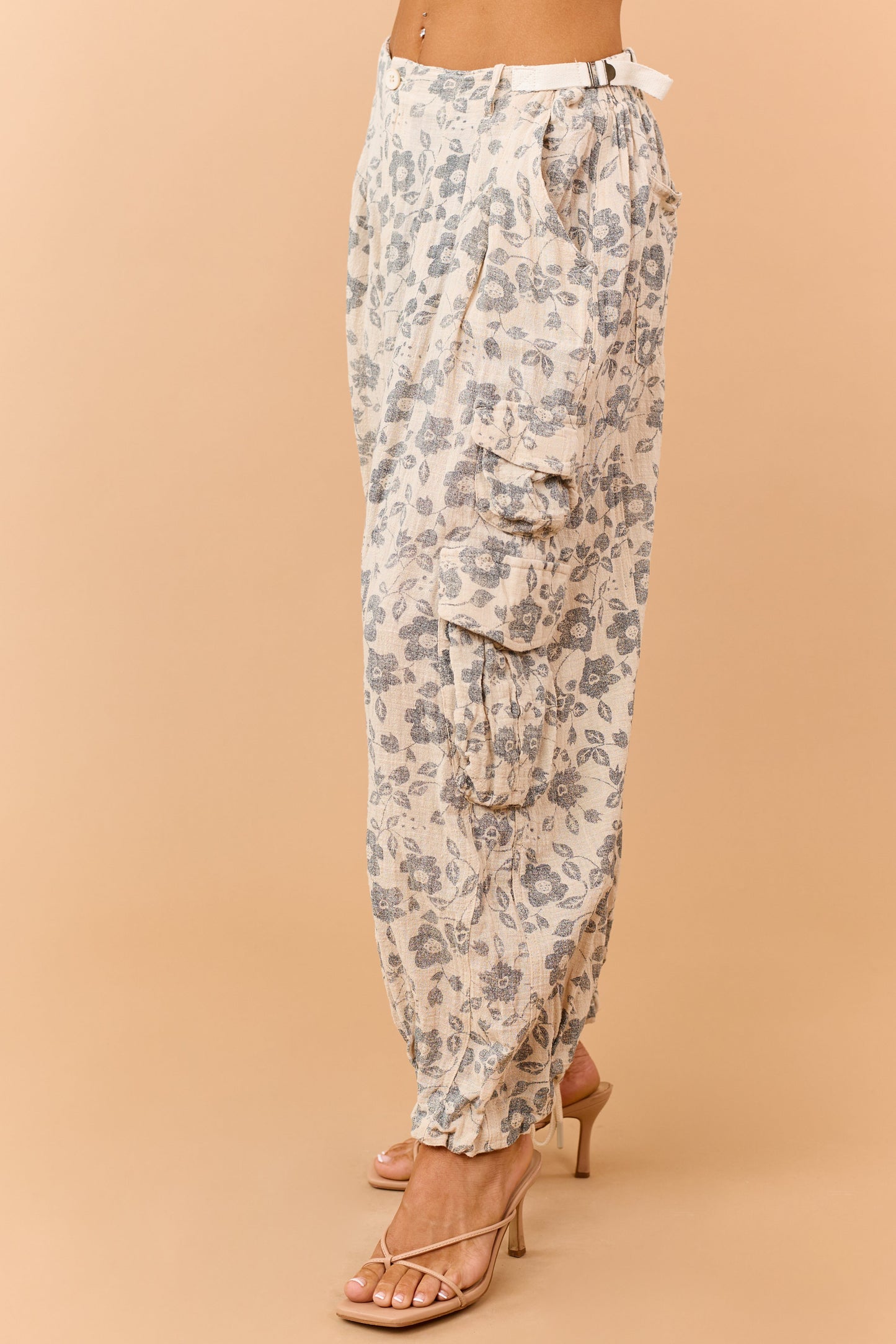 Beige Floral Print Drawstring Cuffs Cargo Pants
