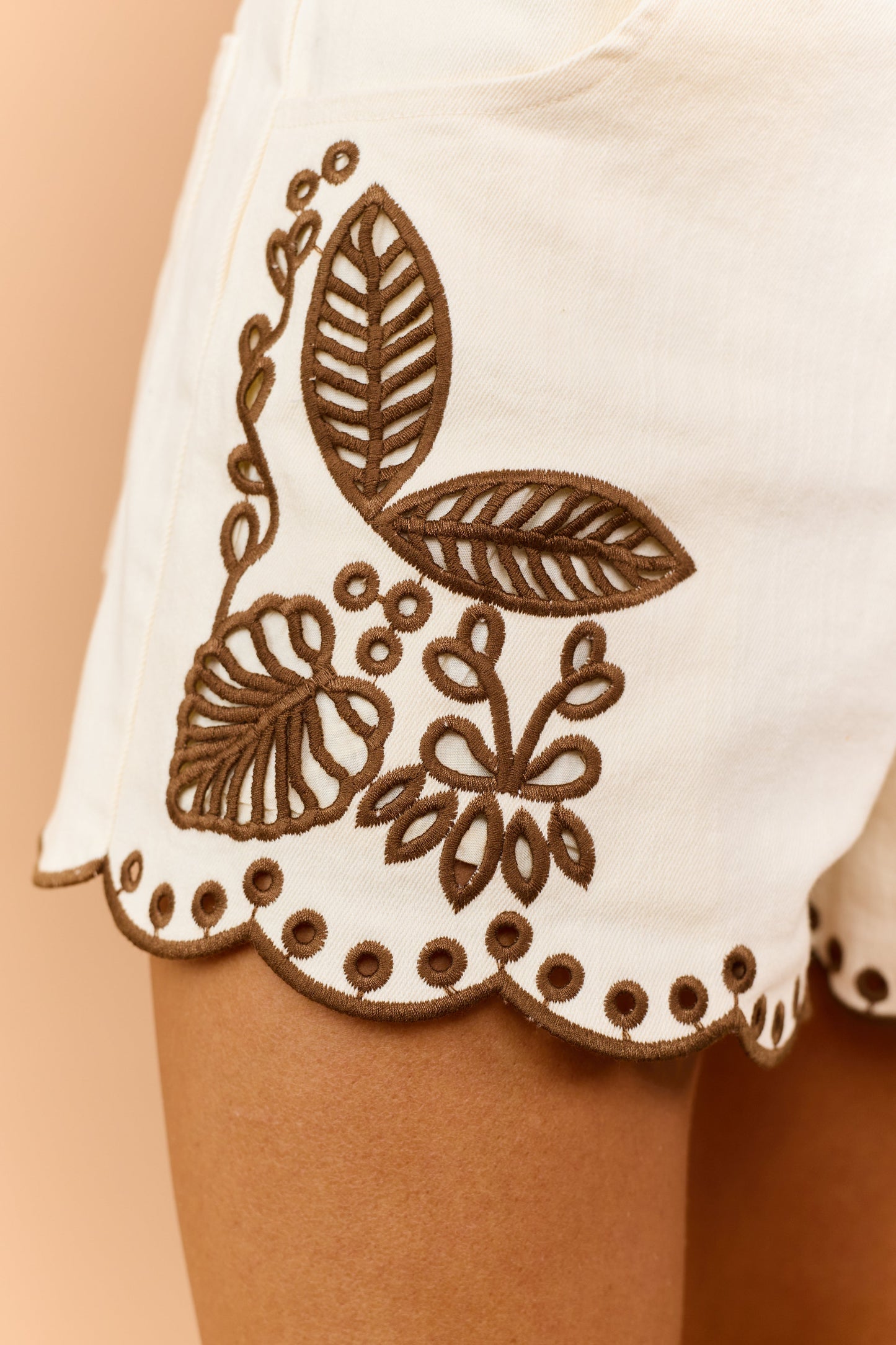 Cream Stretchy Denim Floral Embroidered Shorts