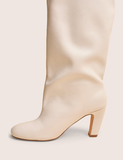 Fifth Ave Off White Pu Slouchy Mid Heel Boots