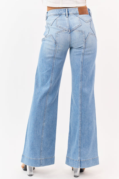 Hidden Premium Light Comfort Flare Star Stretch Jeans