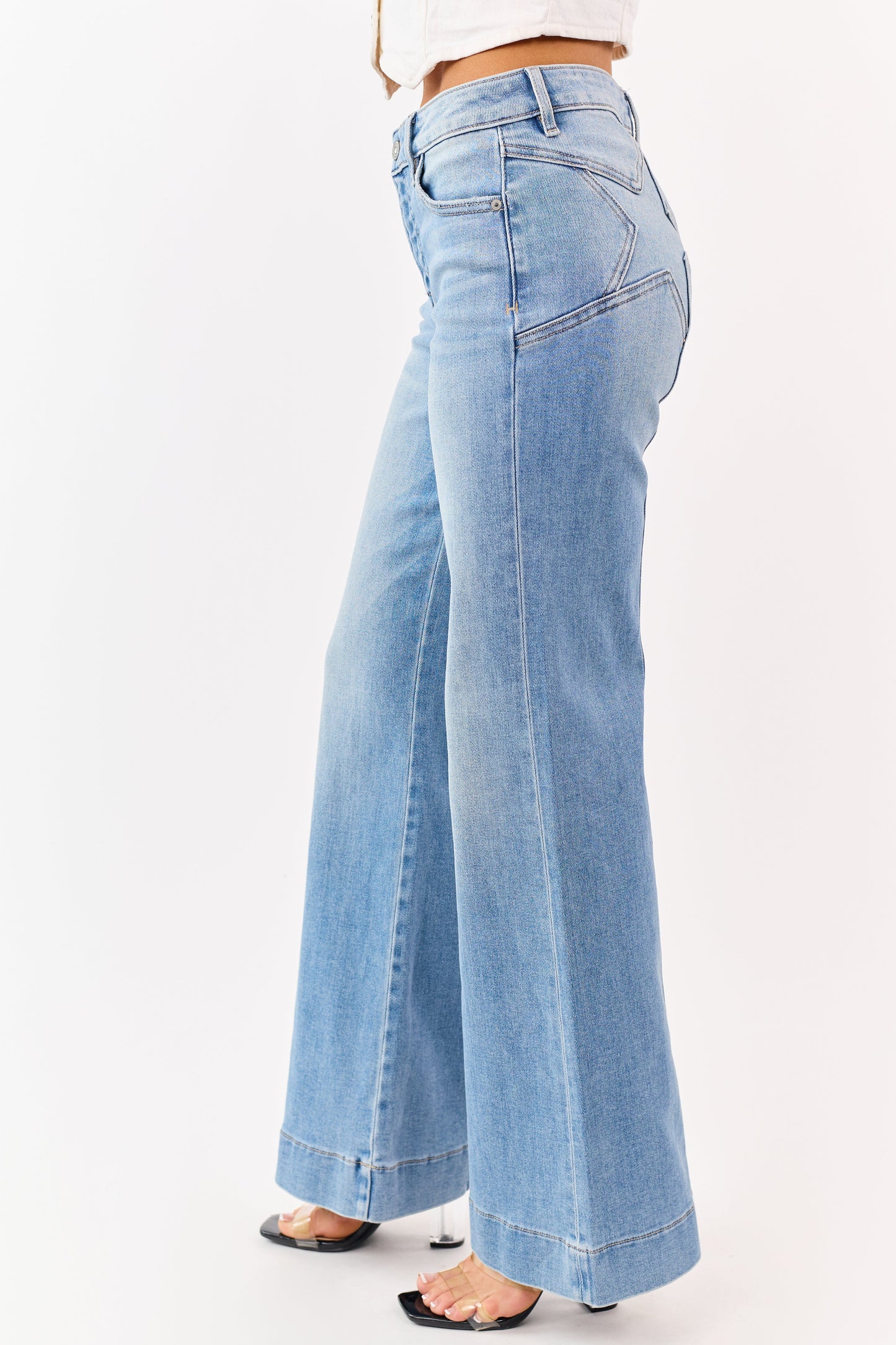 Hidden Premium Light Comfort Flare Star Stretch Jeans