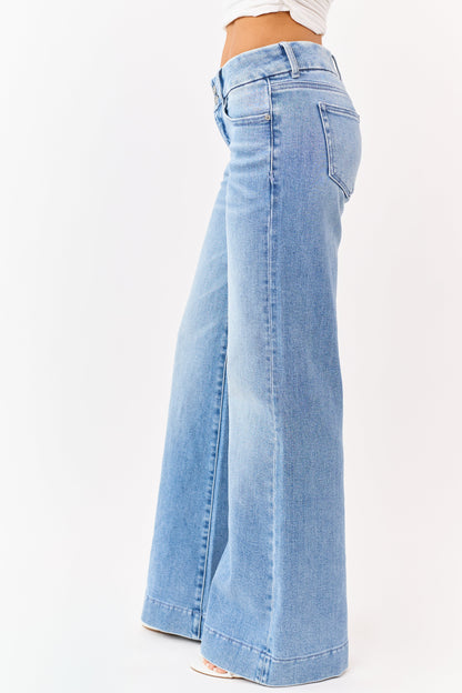 Hidden Premium Medium Comfort Flare Stretch Jeans