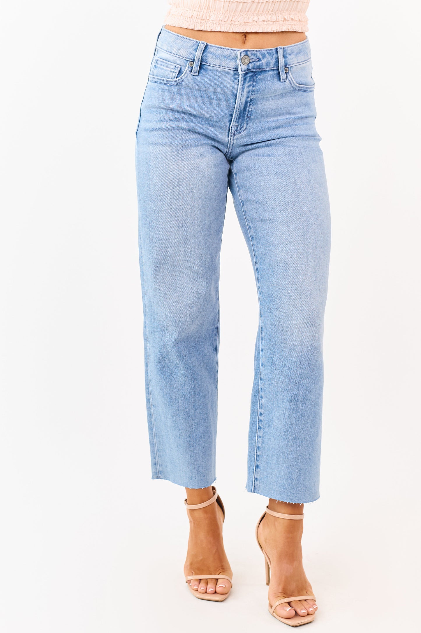 Hidden Premium Medium Wash Stretchy Straight Jeans