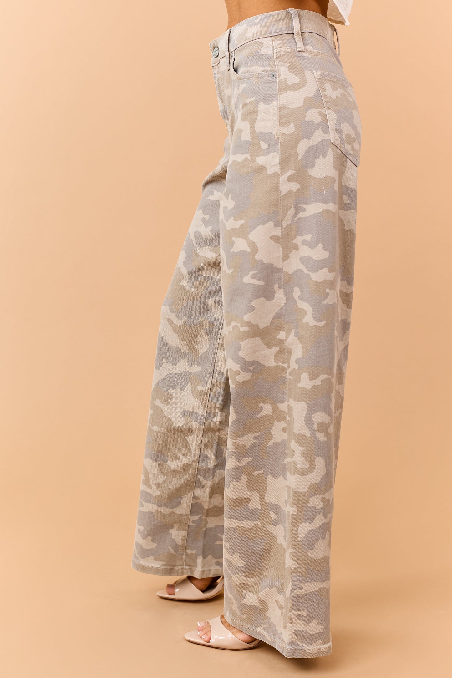 Hidden Premium Oatmeal Camo Wide Stretch Jeans