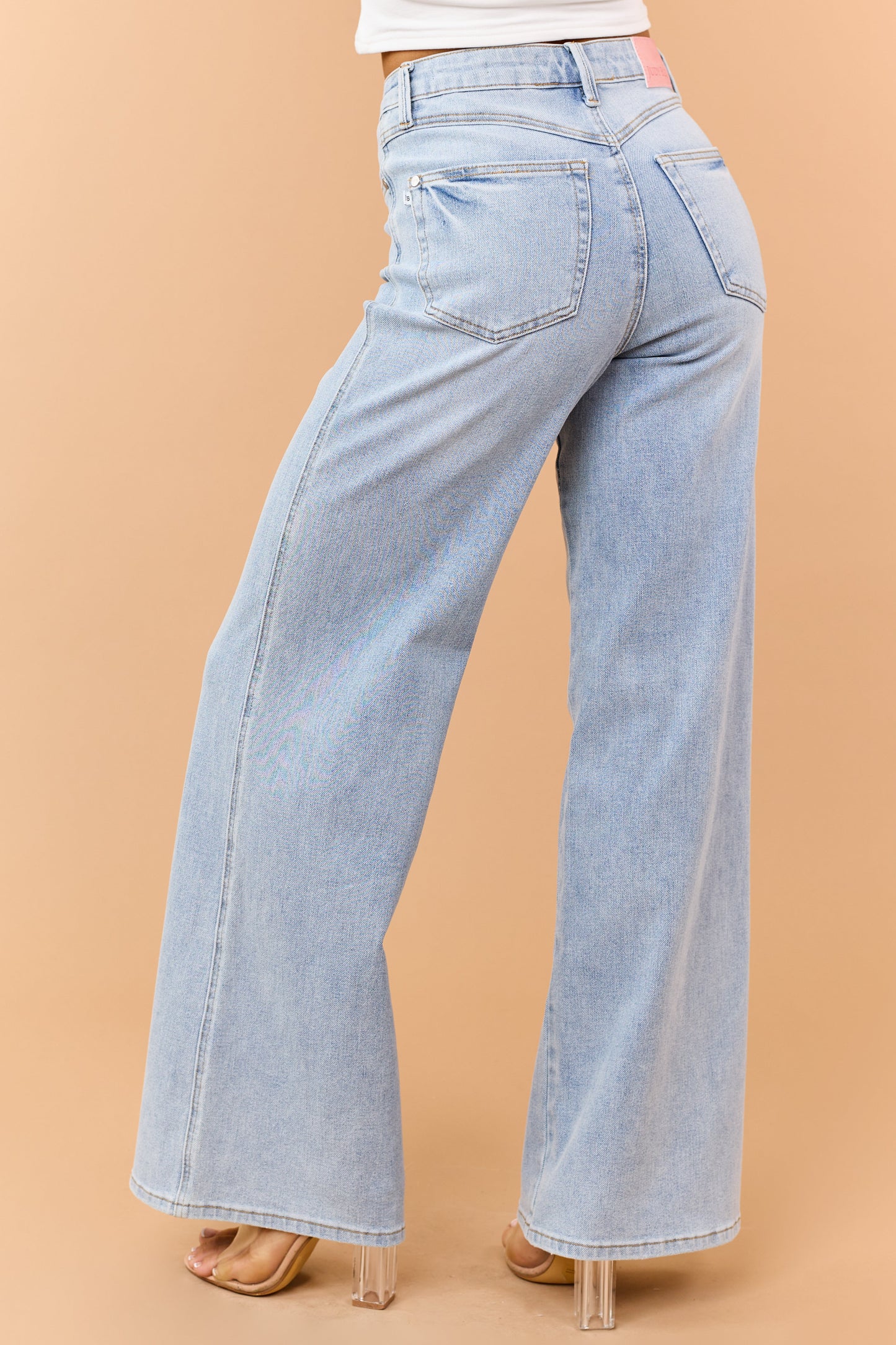 Judy Blue Light Wash Wide Leg Tummy Control Jeans