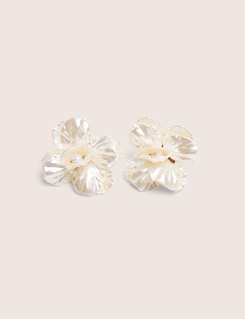 Flower Stud Earring Pearl White