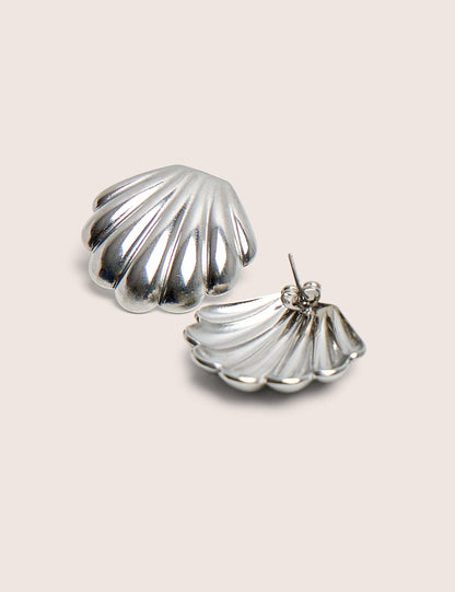 Shell Detail Earrings Silver