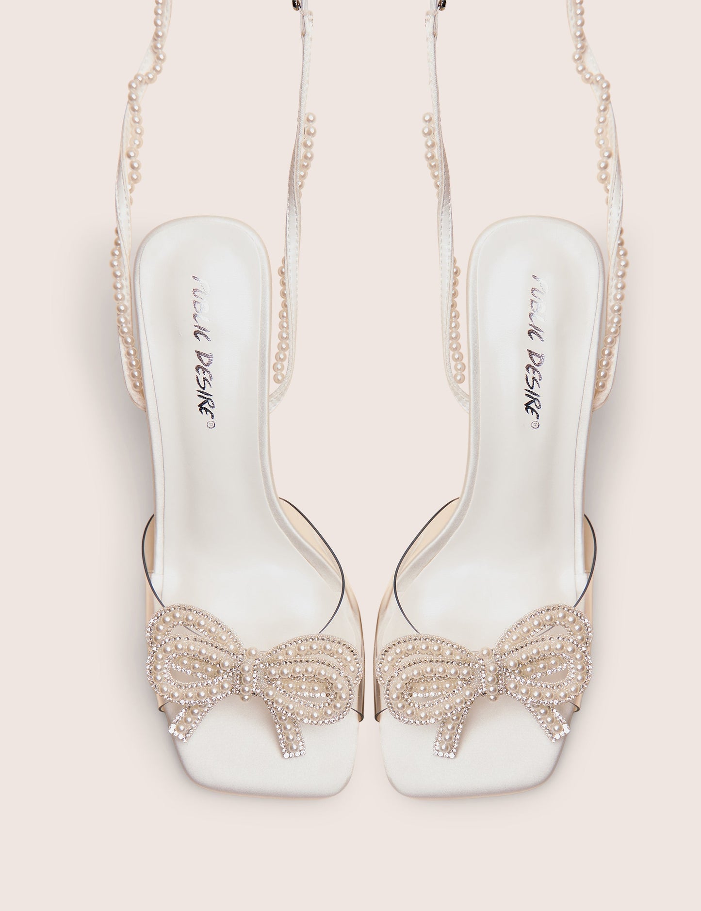 Possesive White Pu Pearl Bow Court High Heels