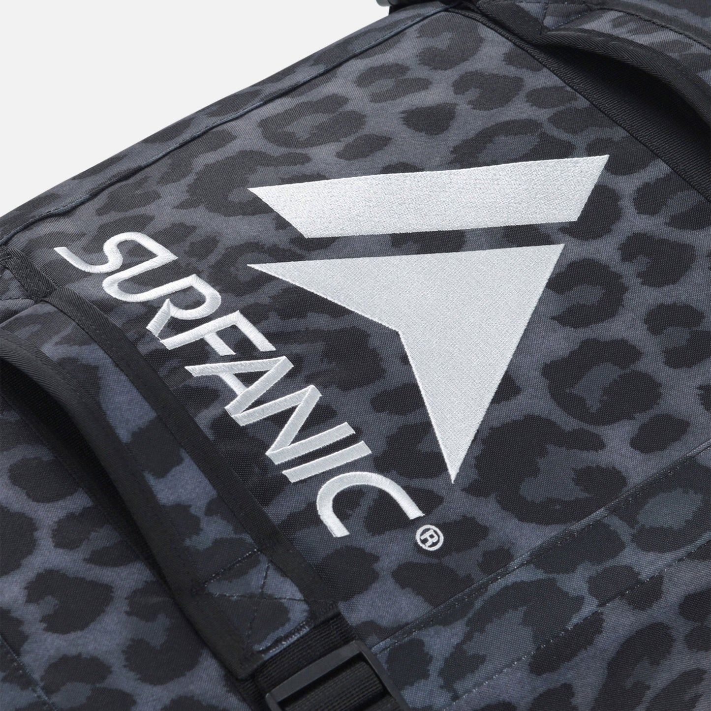 Surfanic Maxim 3.0 70L Roller Bag - Jet Black
