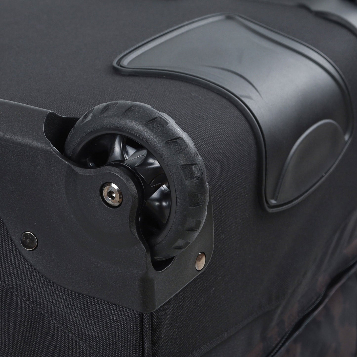Surfanic Maxim 3.0 100L Roller Bag - Black