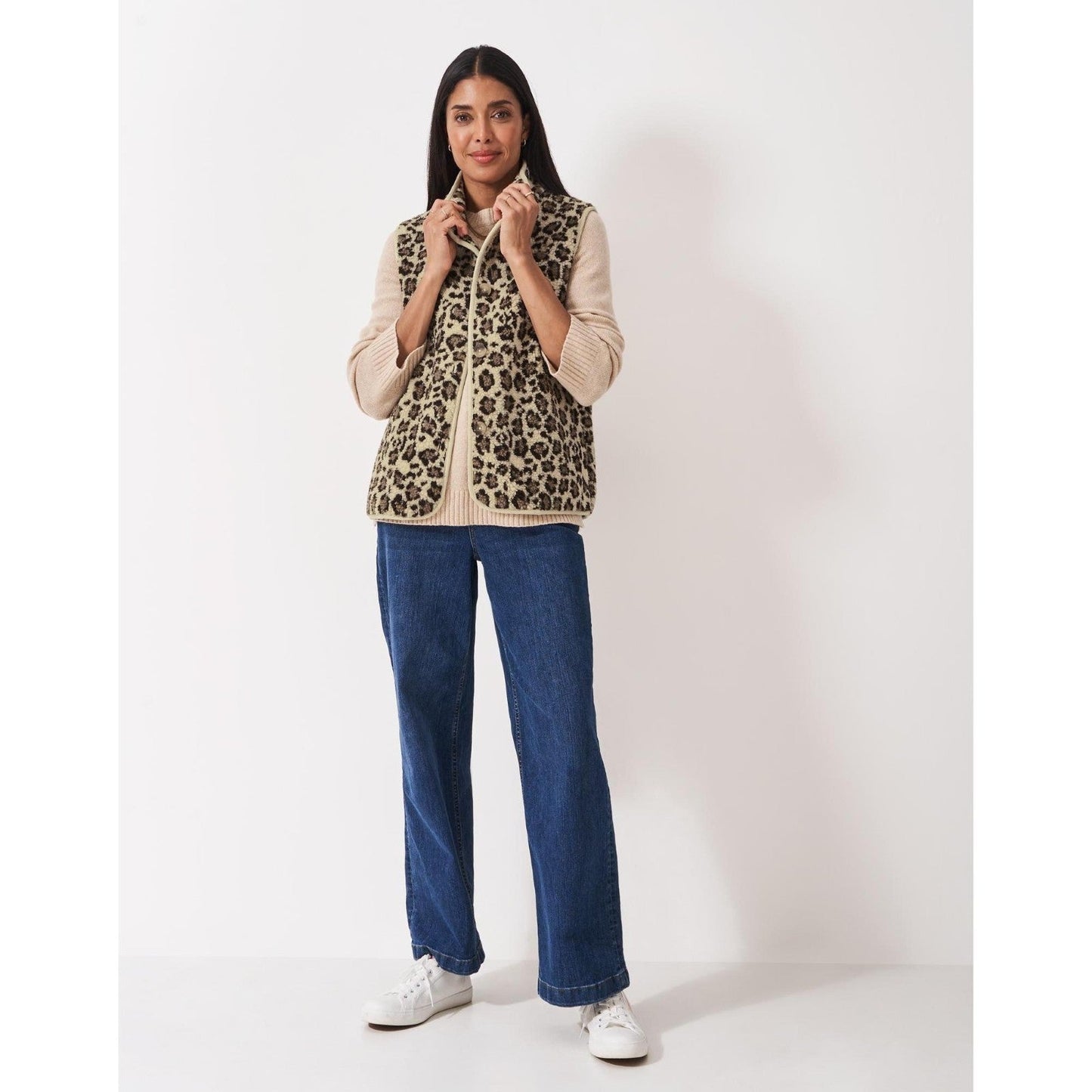 Crew Clothing Womens Printed Borg Gilet Gilet