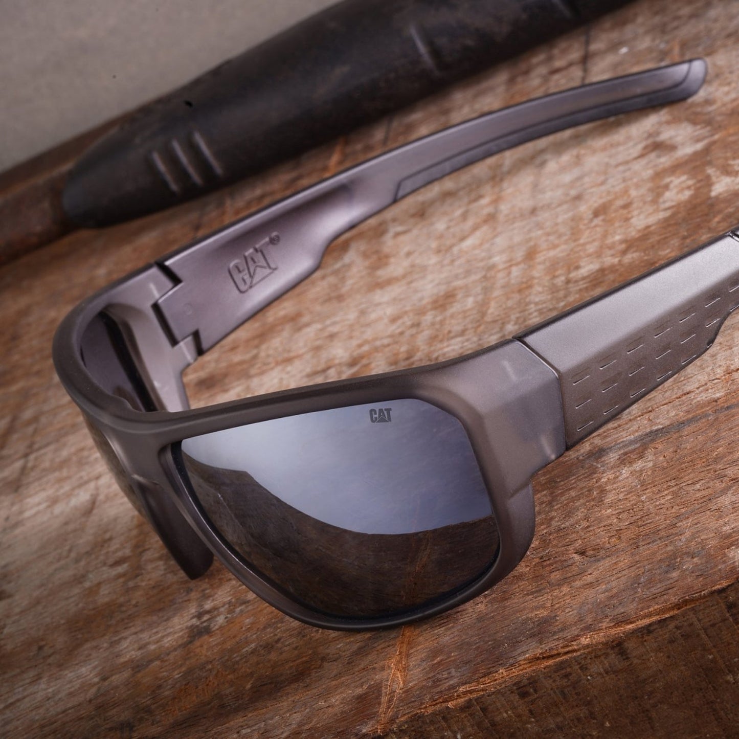 CAT Mens CTS-8026 High Wrap Sunglasses