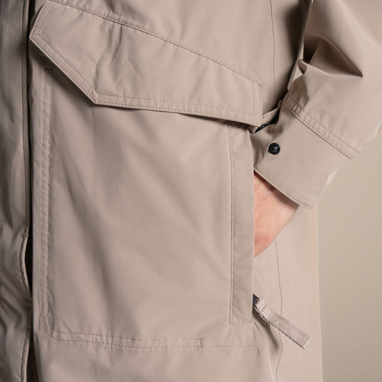 Craghoppers Womens Saxifrage National Trust Waterproof Jacket